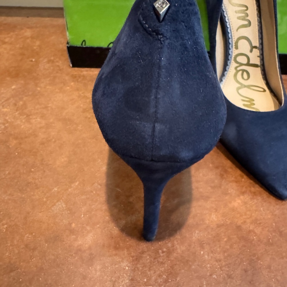 Sam Edelman Dark Blue Heels - Picture 3 of 3